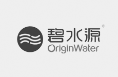 她23岁为国殉国，初恋为其守墓一世光棍，弟弟苦寻64年在坟场悲泣